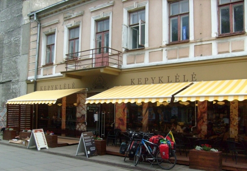 Terasinė markizė Laisvės alėjoje Kaune