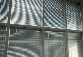 Venetian blinds