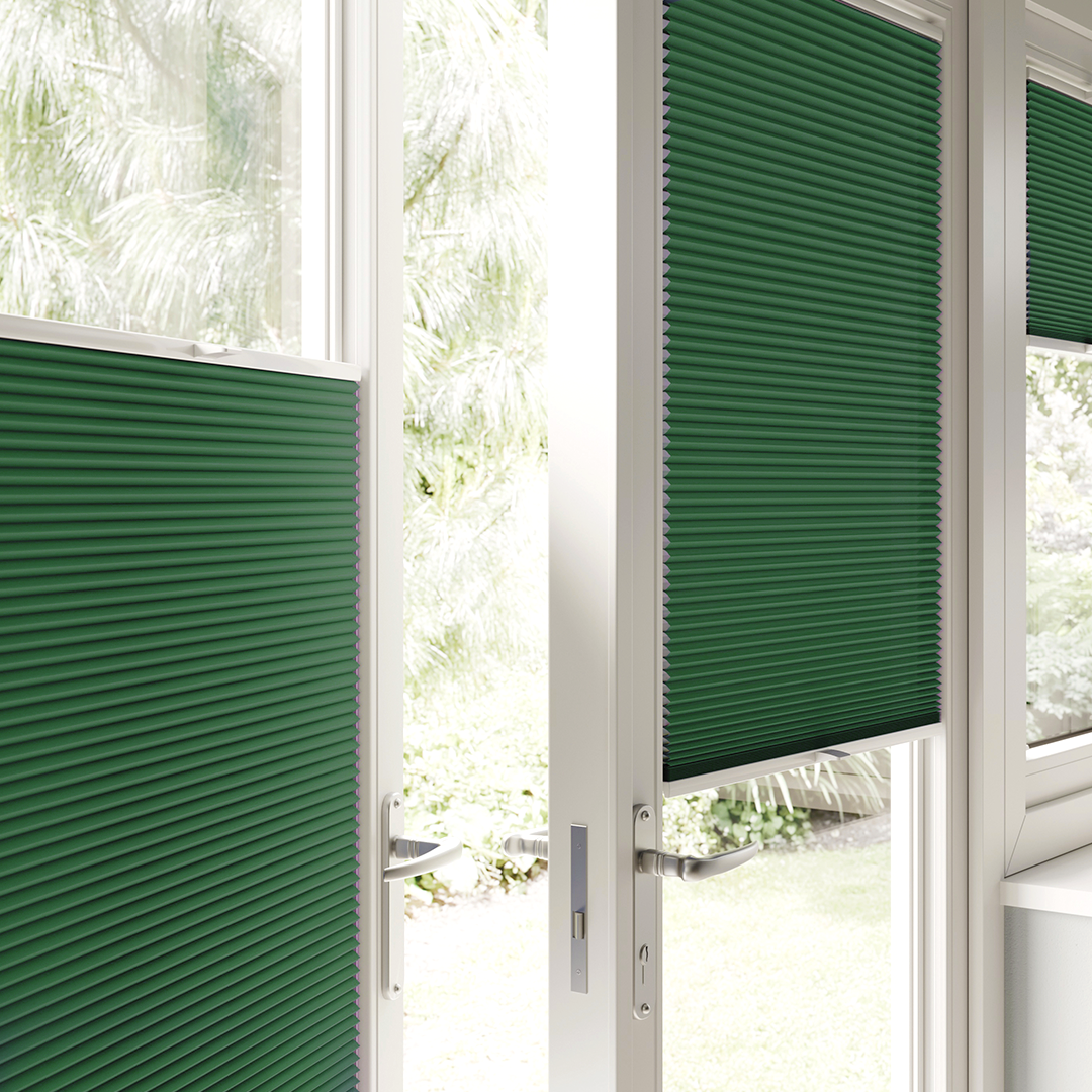 plisiuotos_zaliuzes_tamsios_4.png (large, 1080x1080)