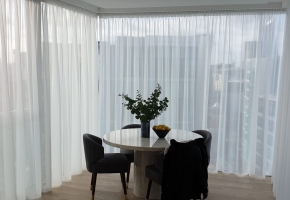 Domus Lumina window coverings dressed up a cosy flat in London