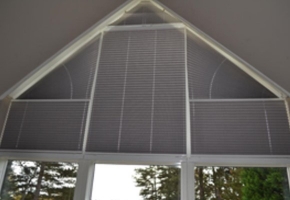 Pleated blinds for triangular windows – type 11